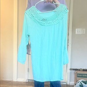 Elegant Turquoise Crochet Neck Blouse